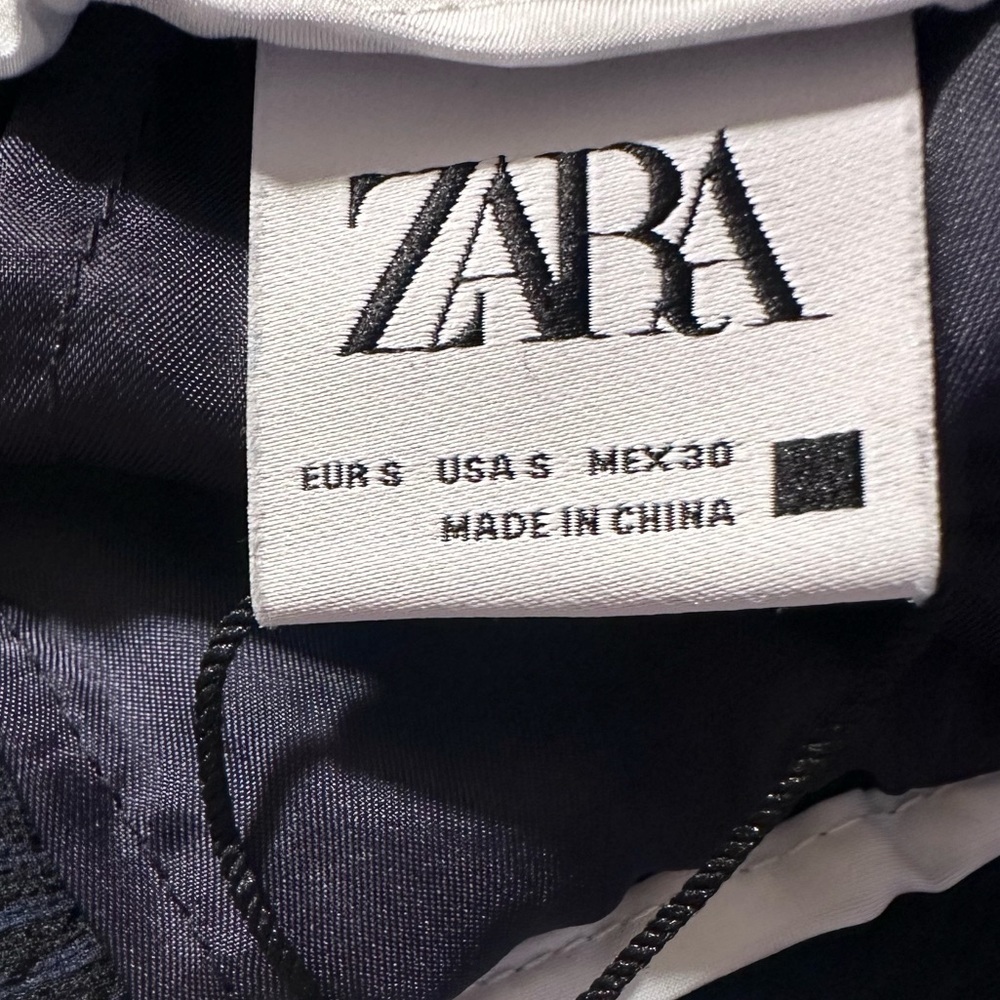 Zara Men’s  Navy Blue Seersucker Elastic Band Draw String Lightweight Shorts - Picture 5 of 11